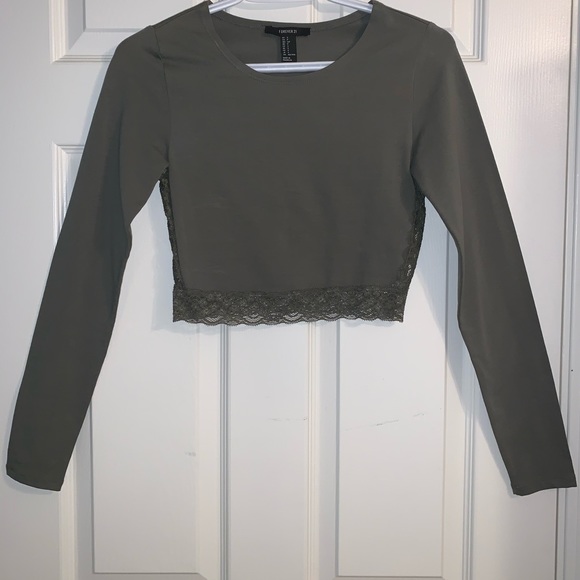 Green Long Sleeve Cropped Top